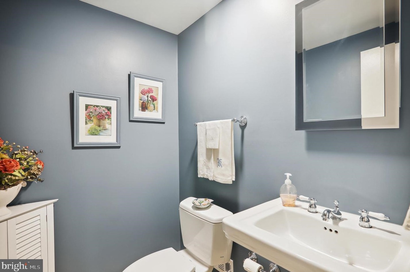 9536 Whetstone Dr, Gaithersburg MD  20886-3110 exterior