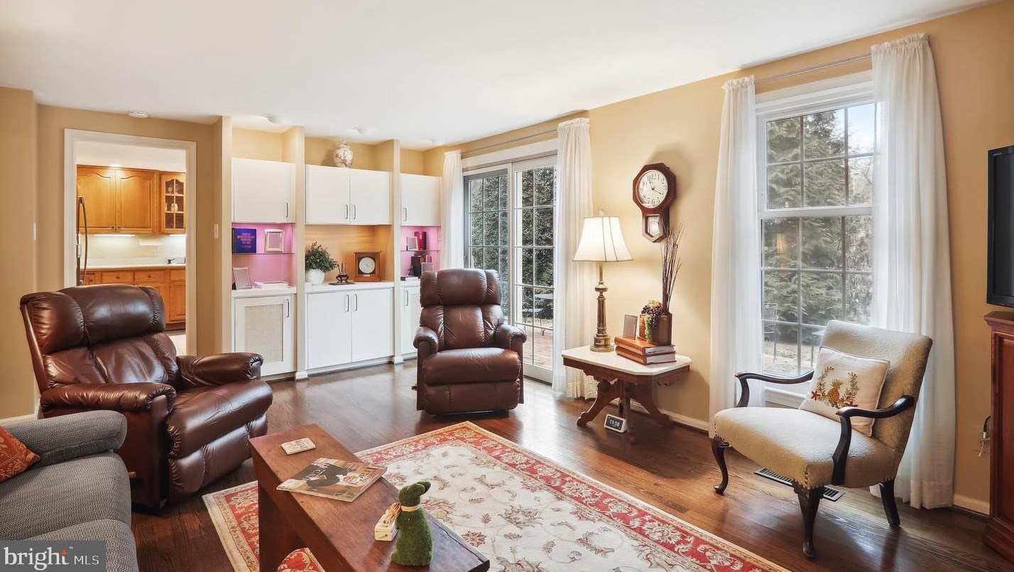 9536 Whetstone Dr, Gaithersburg MD  20886-3110 exterior