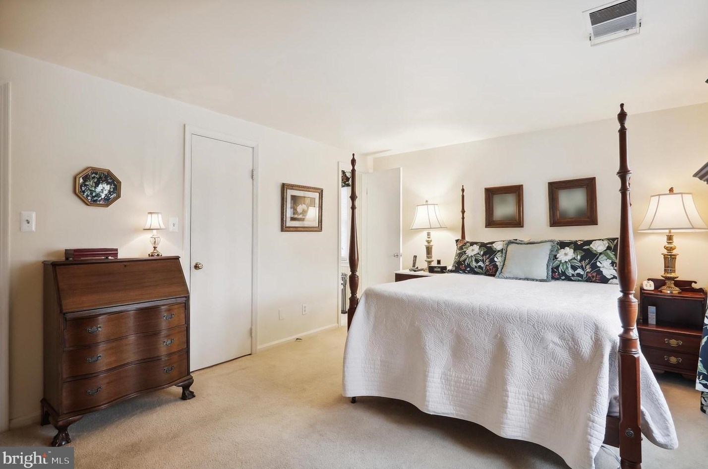 9536 Whetstone Dr, Gaithersburg MD  20886-3110 exterior