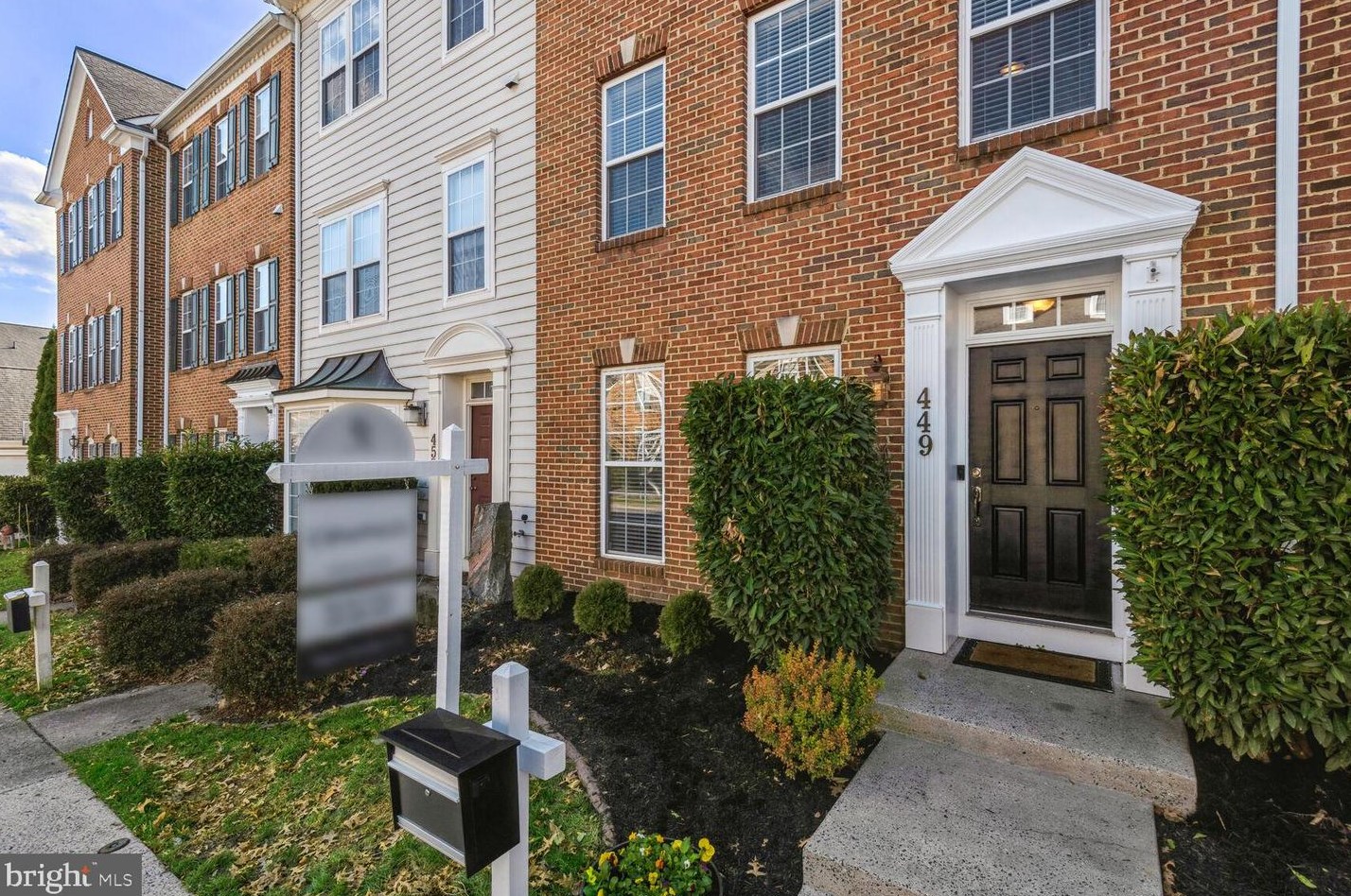 449 Clayhall St, Gaithersburg, MD 20878-6501