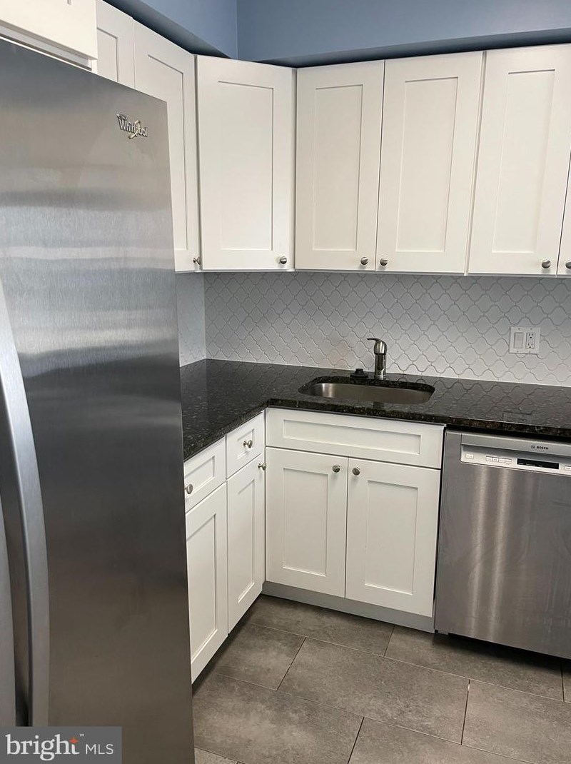 2921 N Leisure World Blvd #1-404, Silver Spring, MD 20906