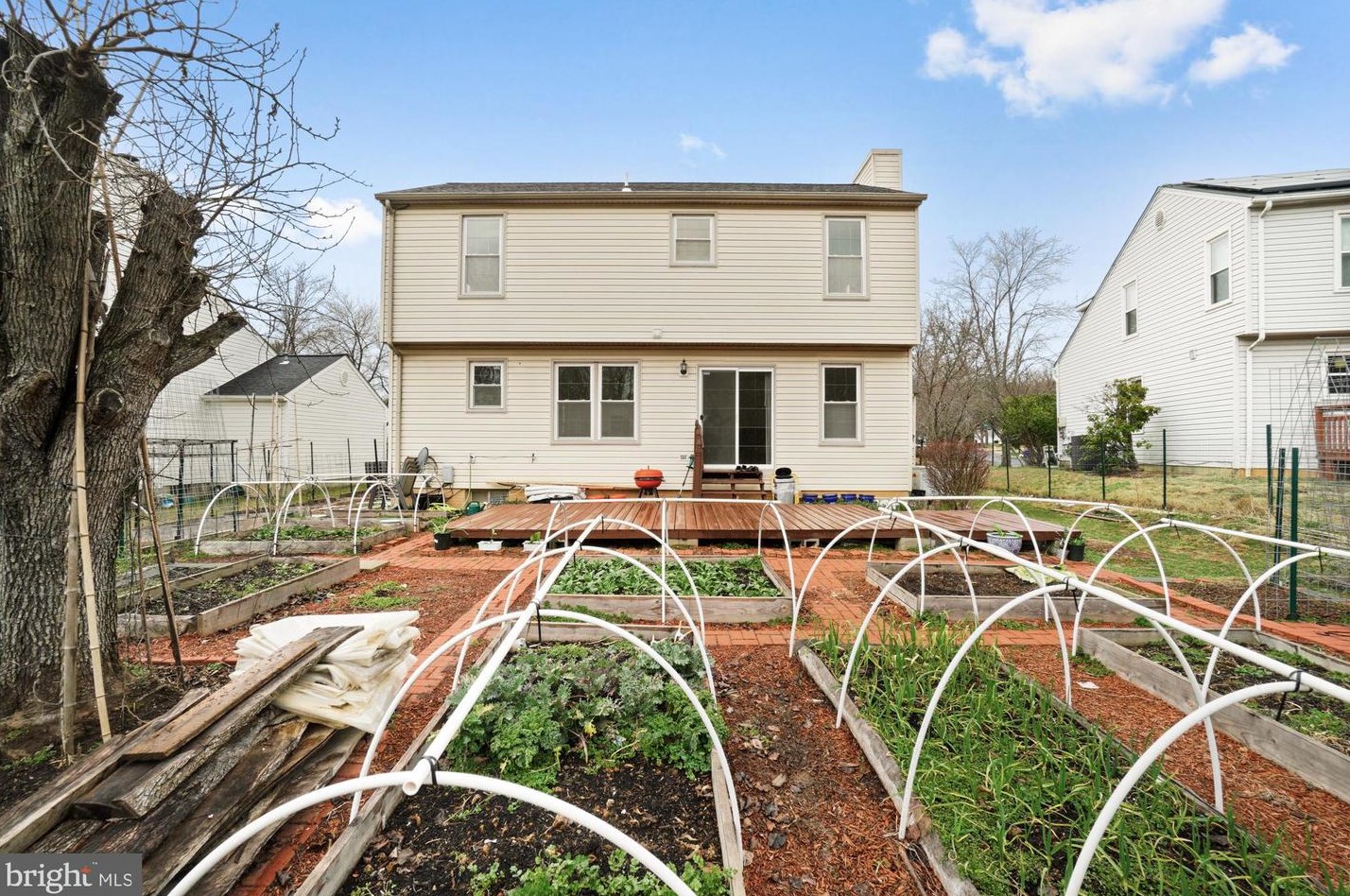 13985 Saddleview Dr, Gaithersburg MD  20878-3855 exterior