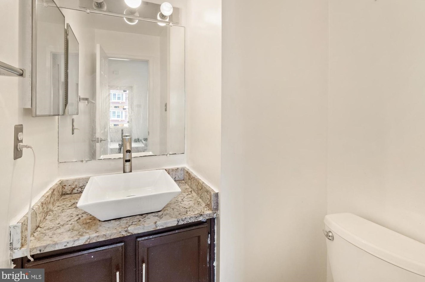 13985 Saddleview Dr, Gaithersburg MD  20878-3855 exterior