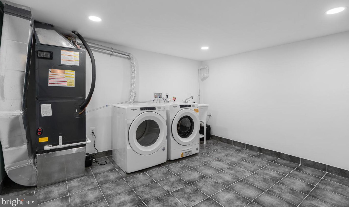 20539 Zion Rd, Gaithersburg MD  20882-1728 exterior