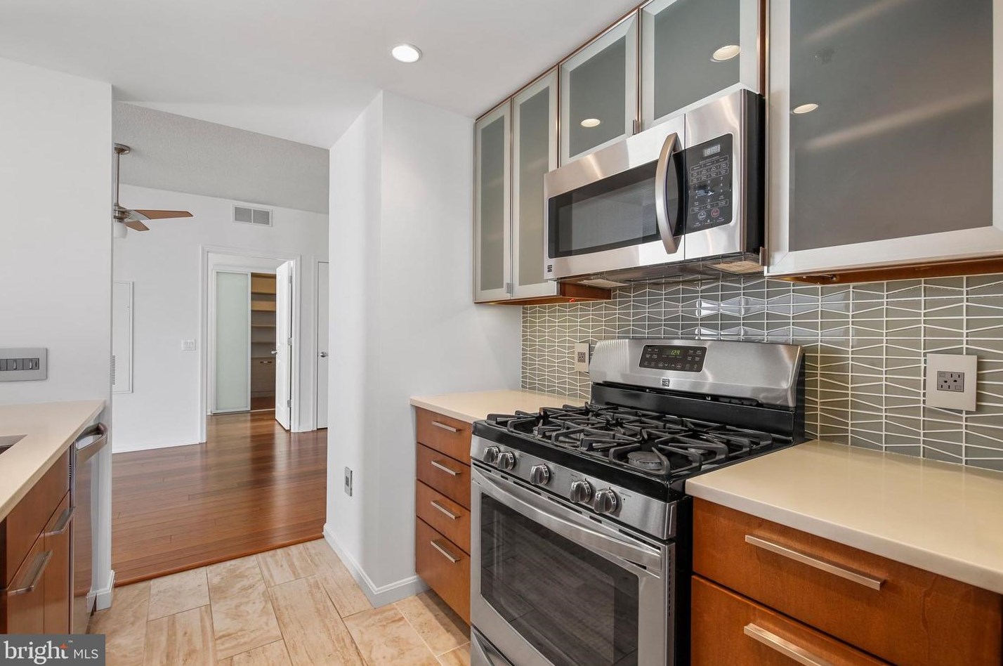 930 Wayne Ave #509, Silver Spring, MD 20910