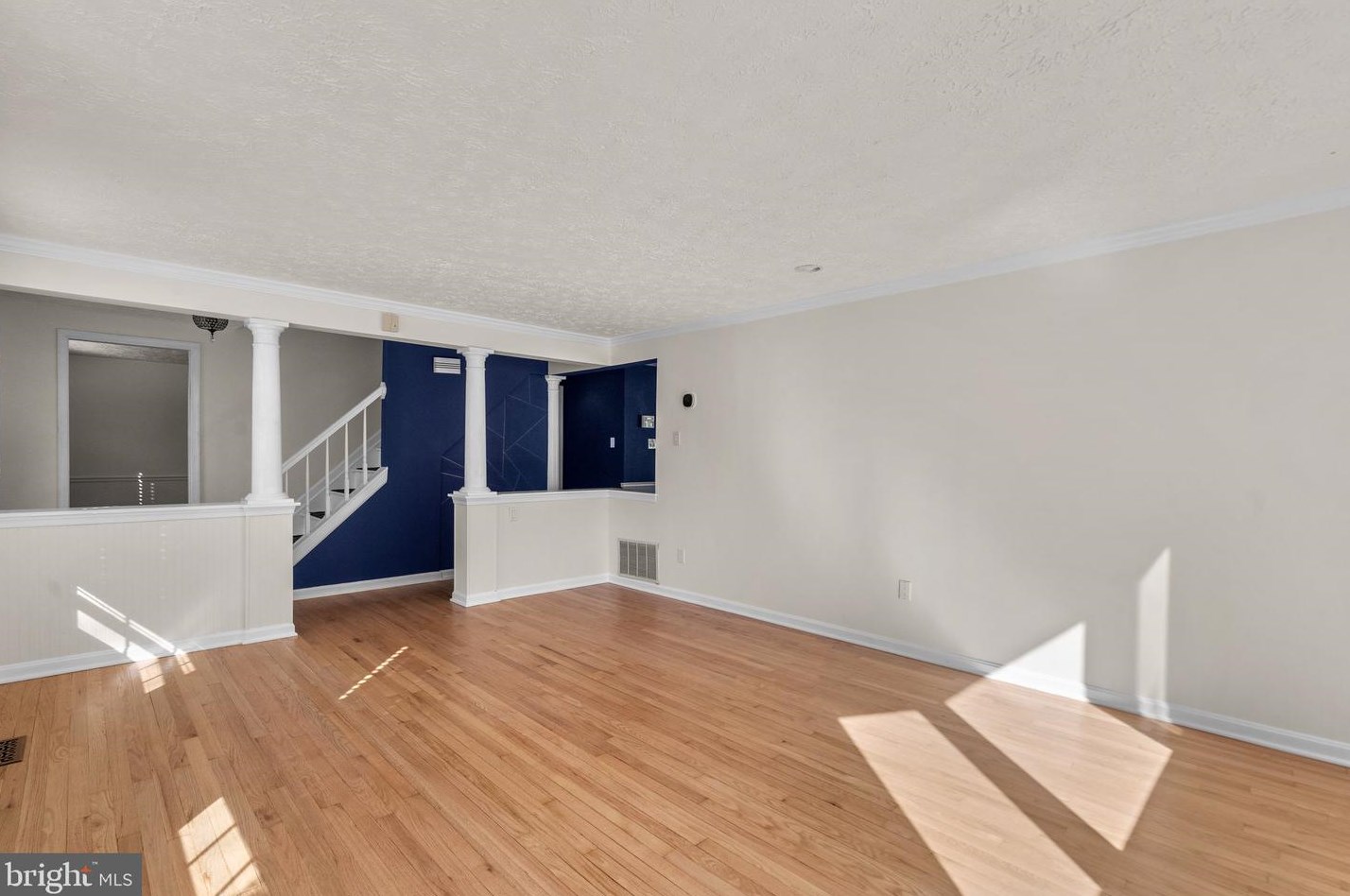 24047 Newbury Rd, Gaithersburg, MD 20882-4007