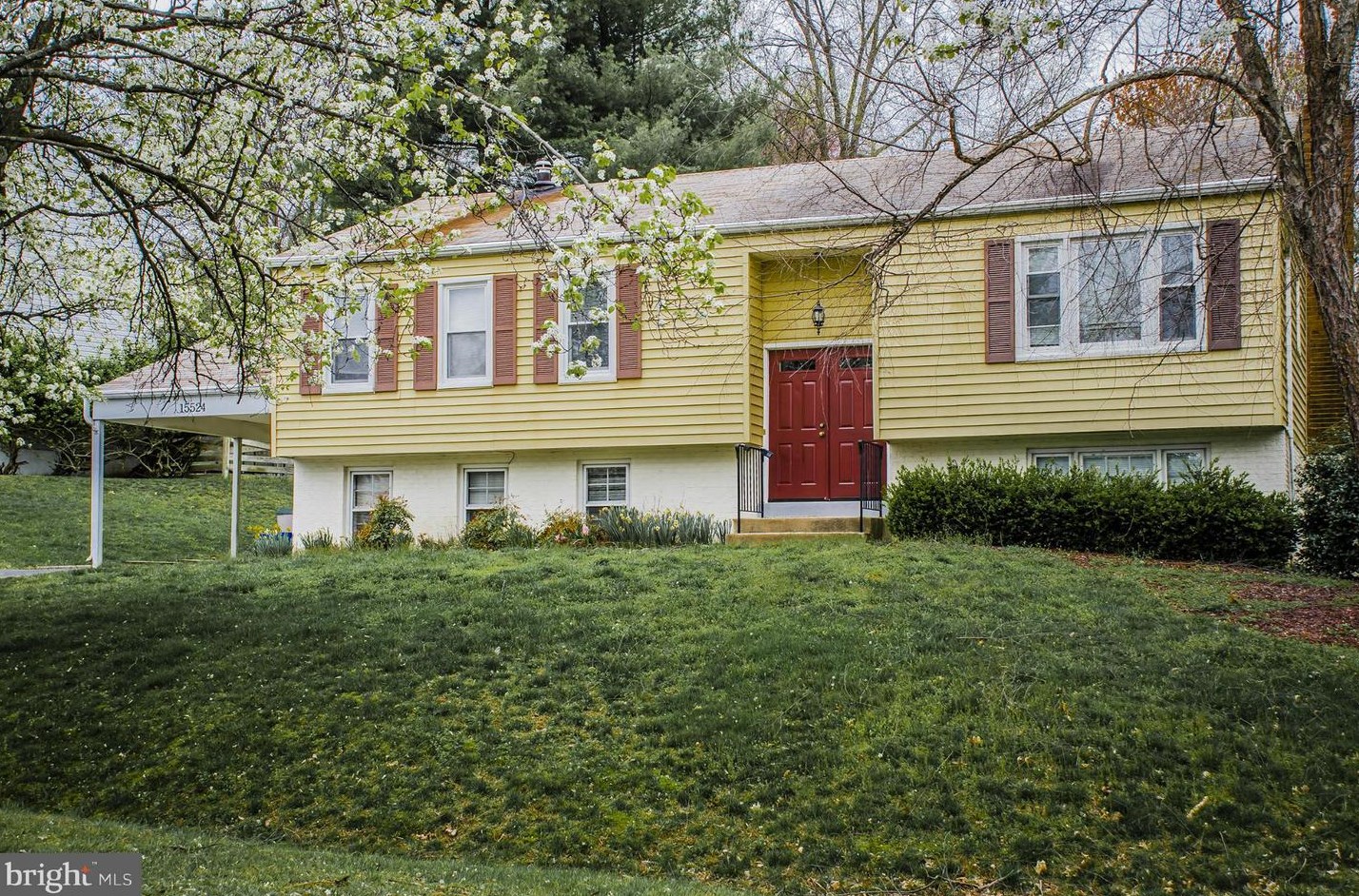 15524 Peach Leaf Ln, Gaithersburg MD  20878-2343 exterior