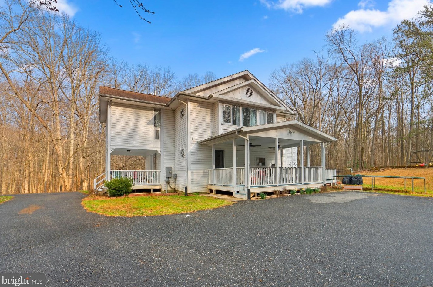 8408 Hawkins Creamery Rd, Gaithersburg, MD 20882-3519