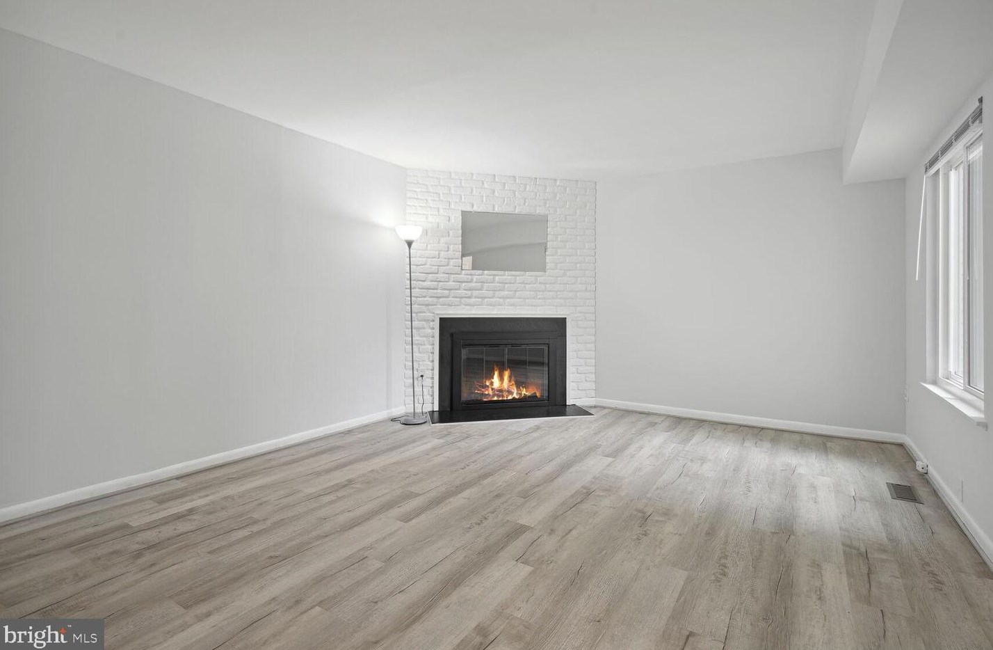 32 Nina Ct #173, Gaithersburg, MD 20877