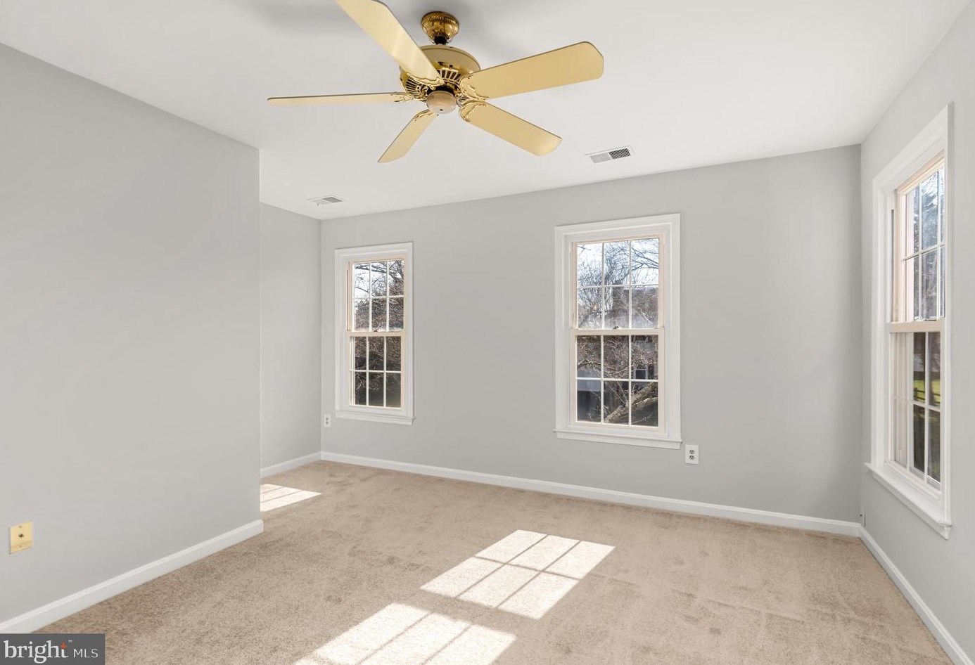 14912 Keeneland Cir, Gaithersburg MD 20878-3782 exterior