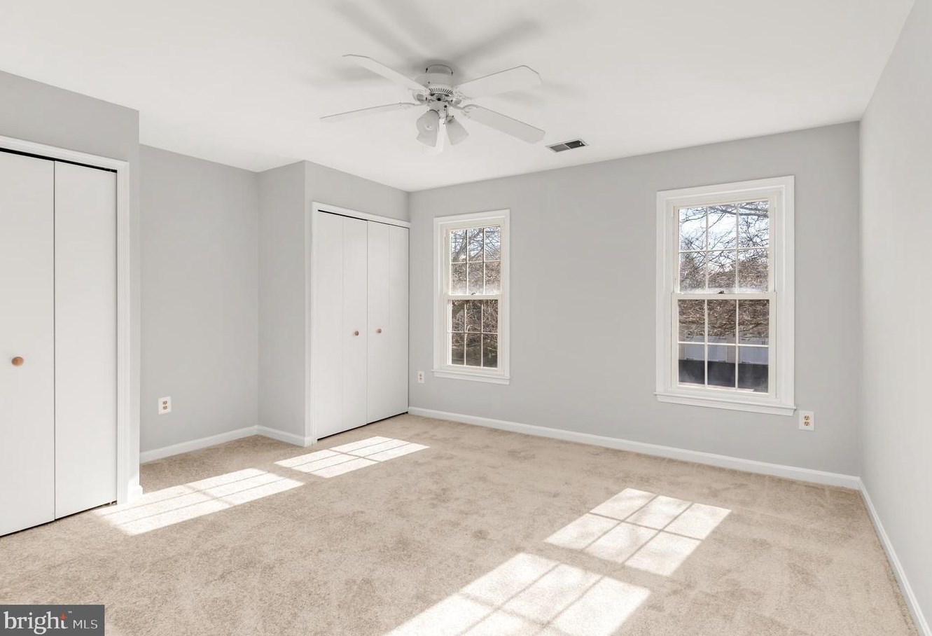 14912 Keeneland Cir, Gaithersburg MD 20878-3782 exterior