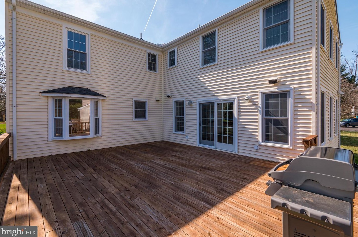 14912 Keeneland Cir, Gaithersburg MD 20878-3782 exterior