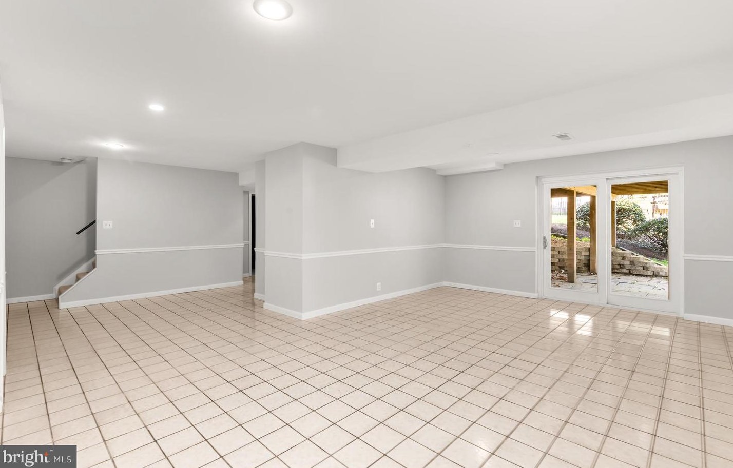 14912 Keeneland Cir, Gaithersburg MD 20878-3782 exterior