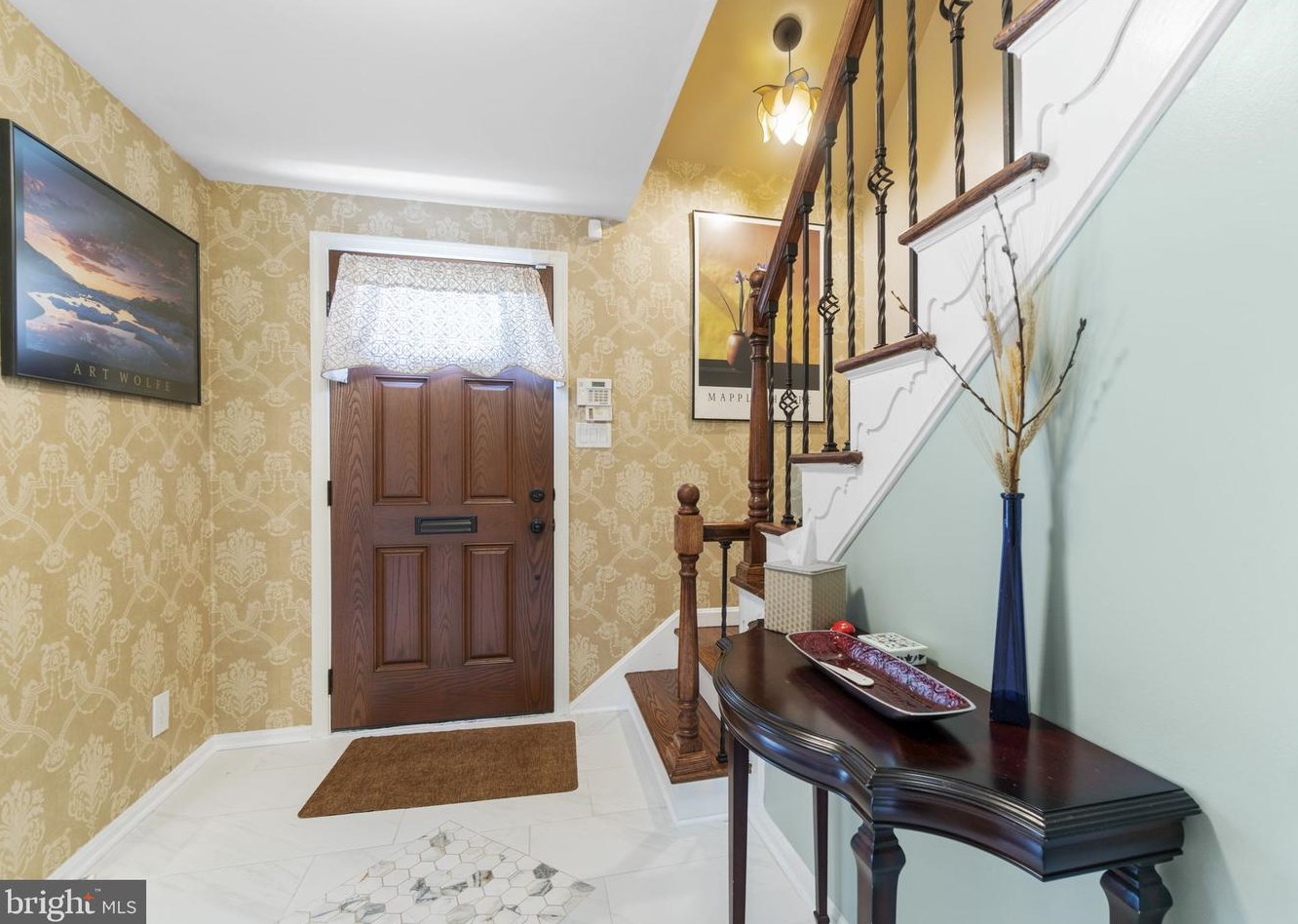 9604 Whetstone Dr, Gaithersburg, MD 20886-3114