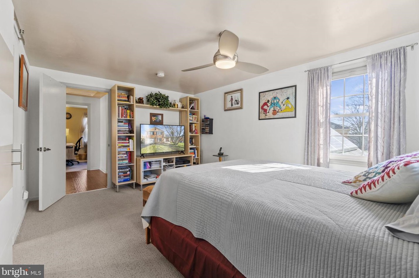 9604 Whetstone Dr, Gaithersburg MD  20886-3114 exterior