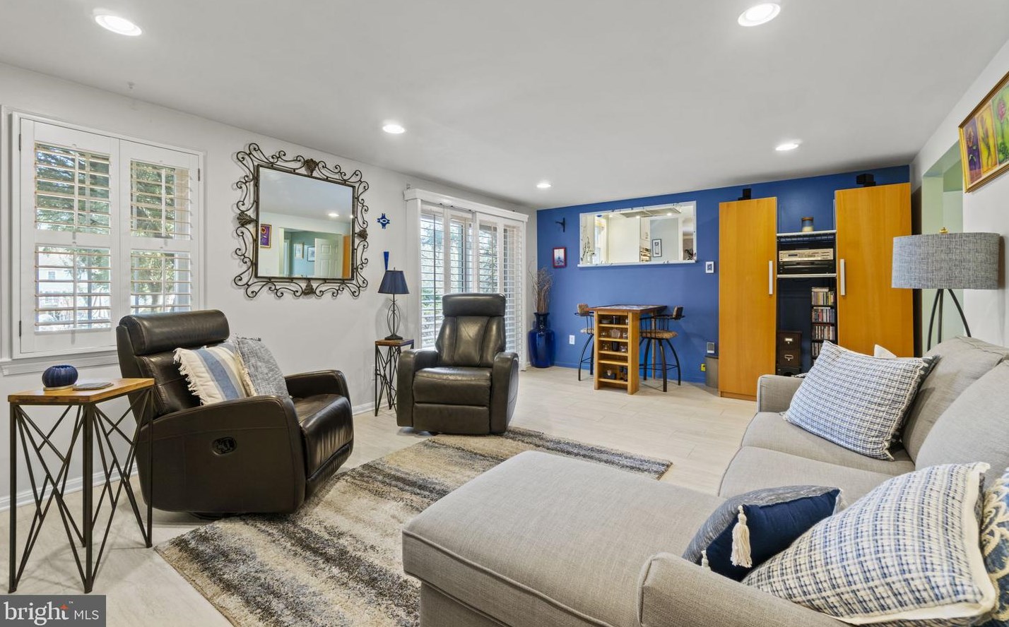 9604 Whetstone Dr, Gaithersburg MD  20886-3114 exterior