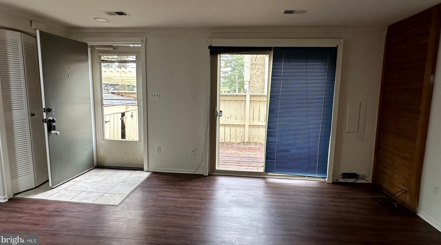 8658 Welbeck Way, Gaithersburg, MD 20886