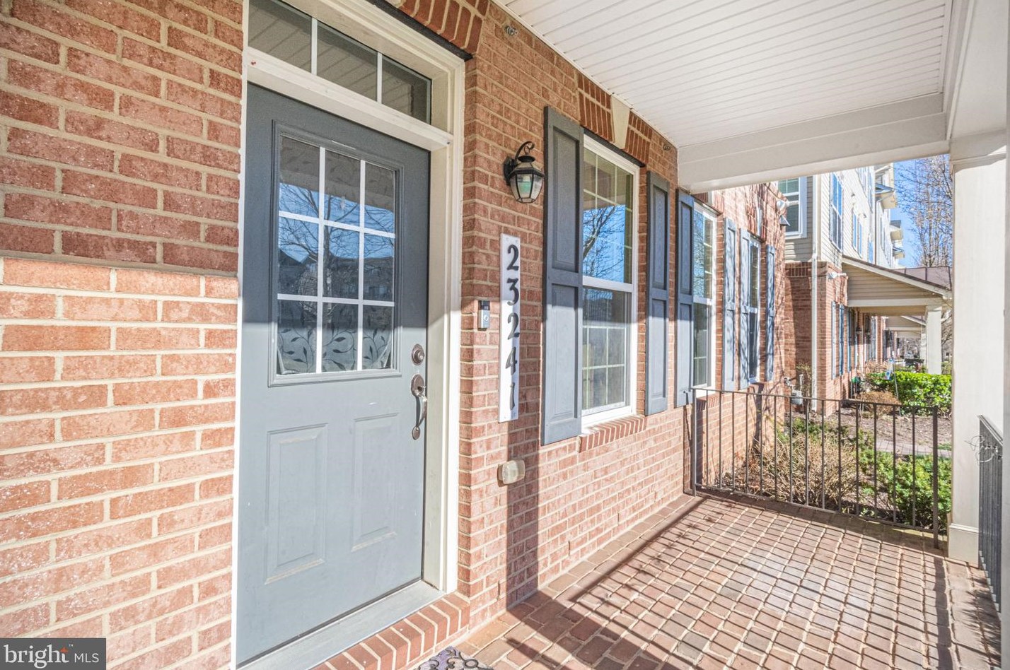 23241 Observation Dr, Clarksburg, MD