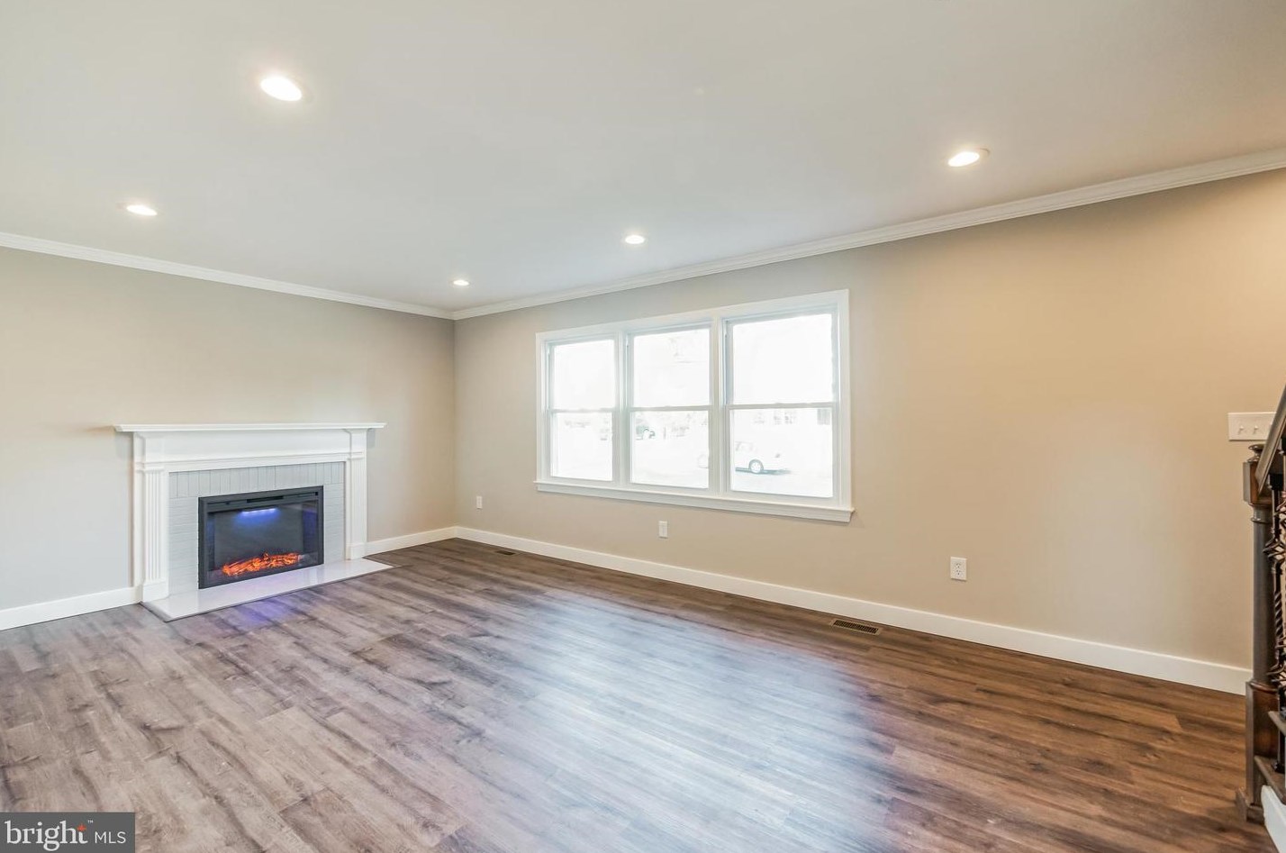 7 Maryland Ave, Gaithersburg, MD 20877