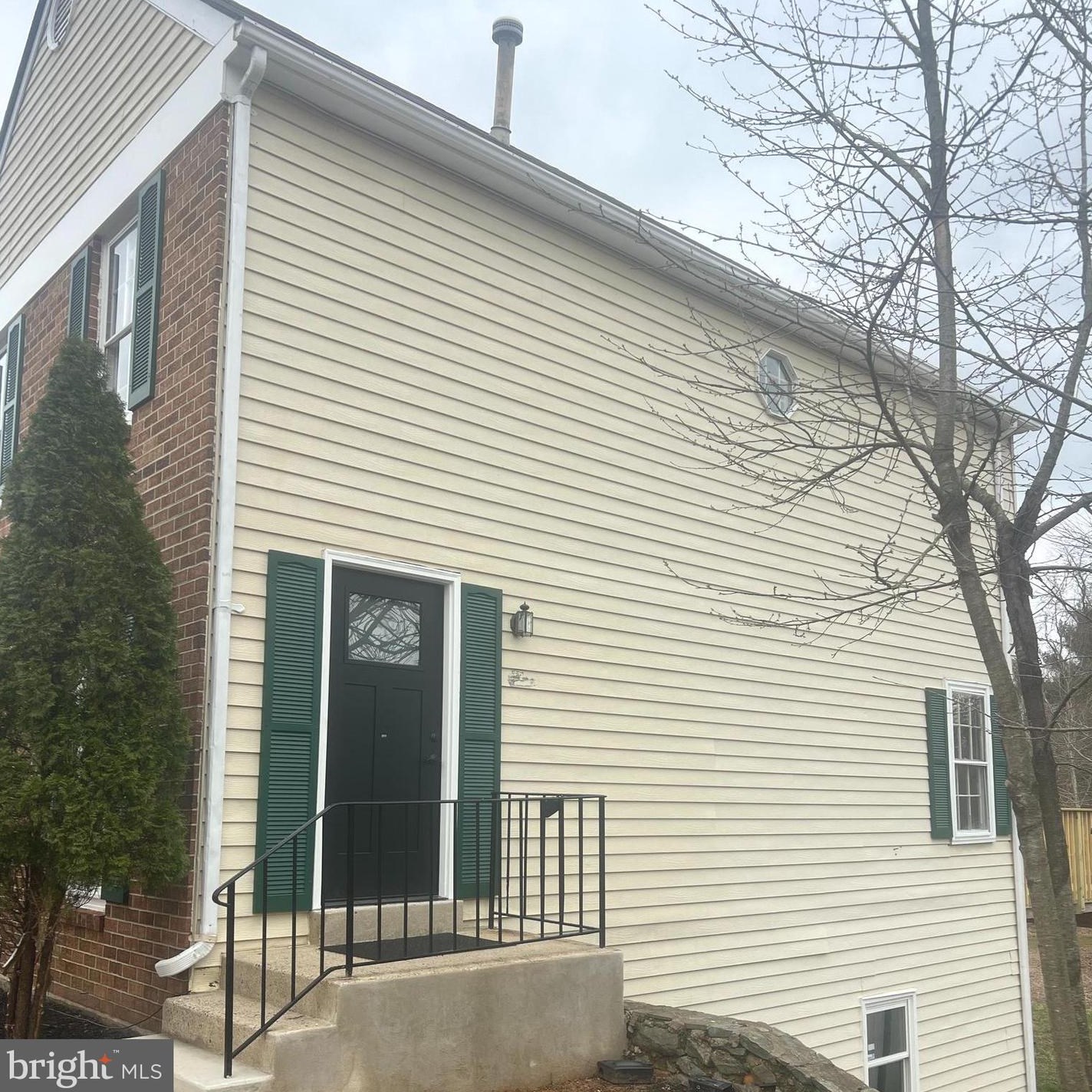 14608 Woonsockett Dr, Silver Spring, MD 20905