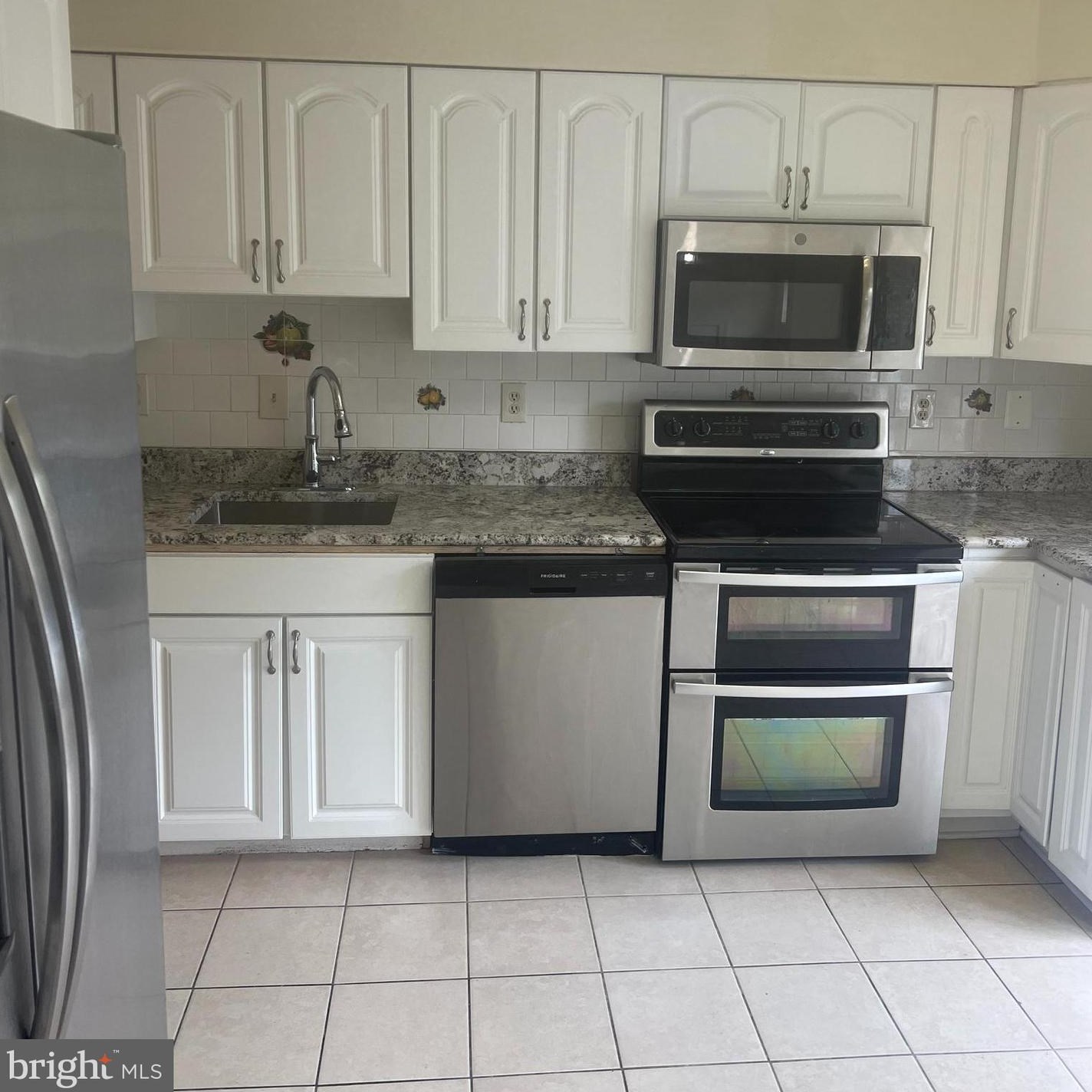 2824 Mozart Dr, Silver Spring, MD 20904