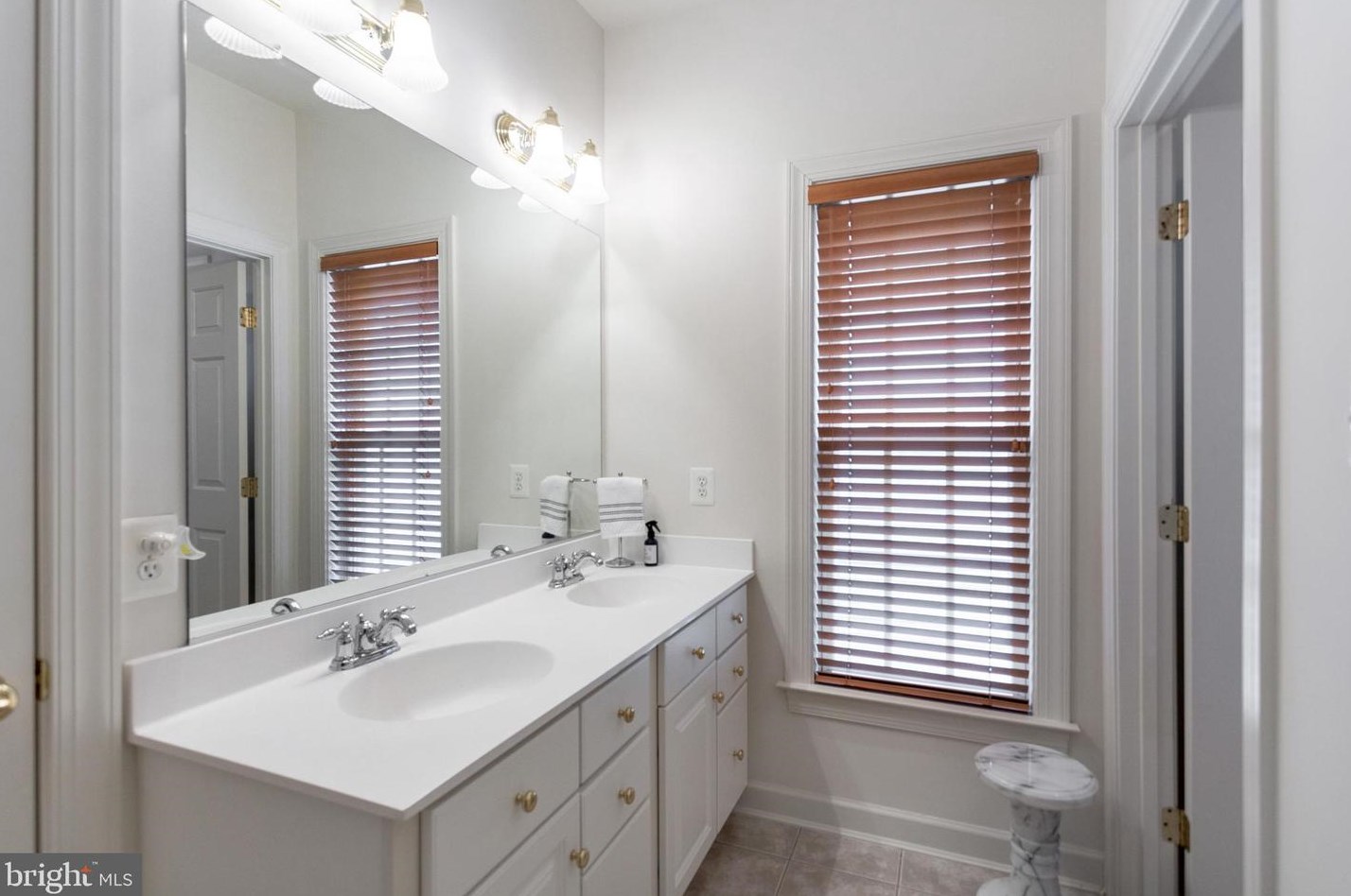 13209 Dutrow Dr, Clarksburg MD  20871-4345 exterior