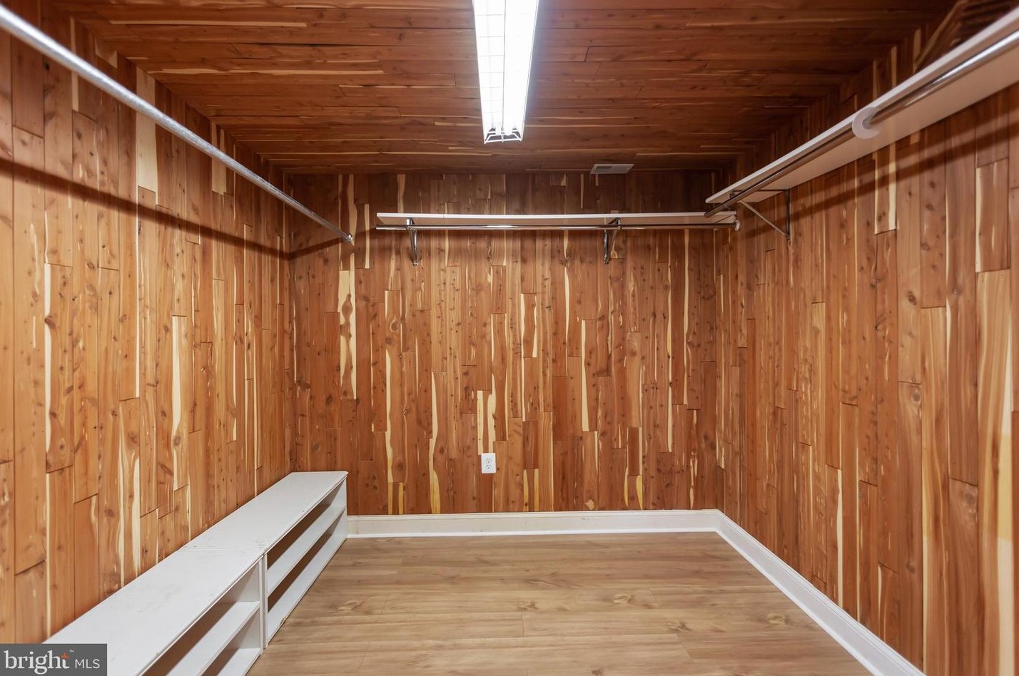 13209 Dutrow Dr, Clarksburg MD  20871-4345 exterior