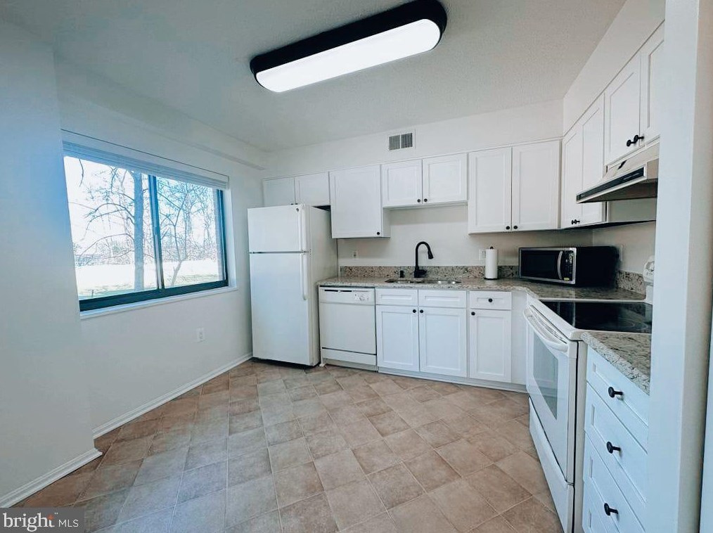 15100 Interlachen Dr #4, Silver Spring, MD