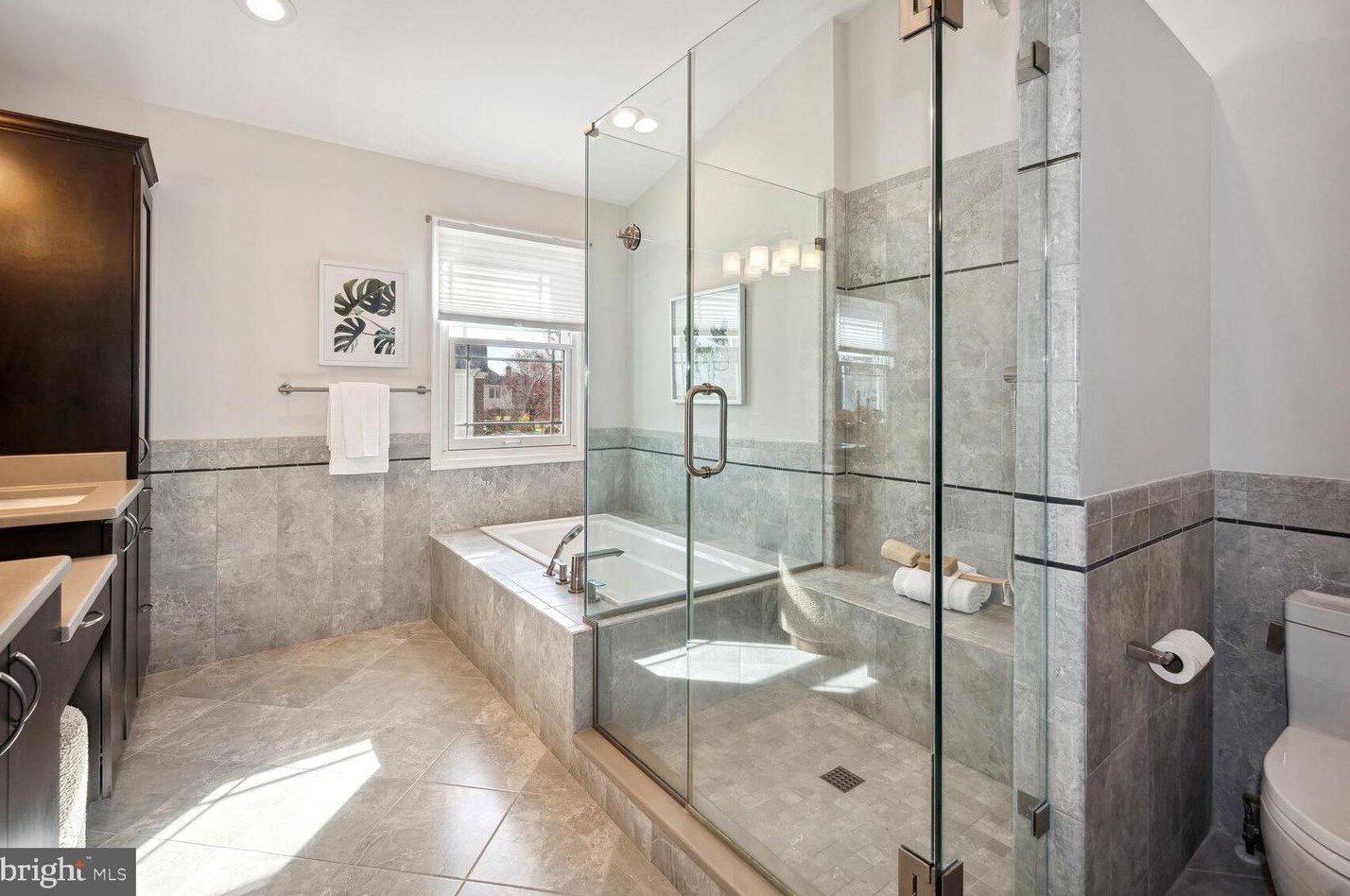 14100 Silent Wood Way, Gaithersburg, MD 20878-4830