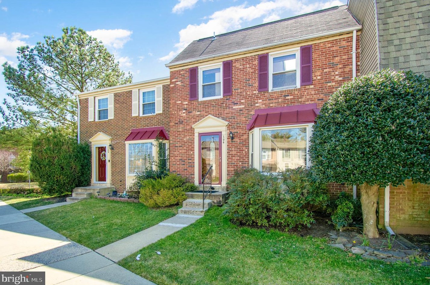 104 Sharpstead Ln, Gaithersburg, MD 20878-2715