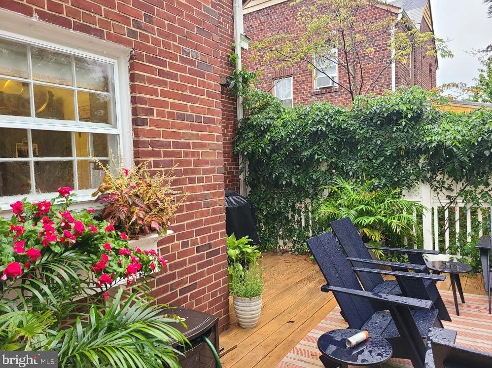 806 Wayne Ave, Silver Spring, MD 20910