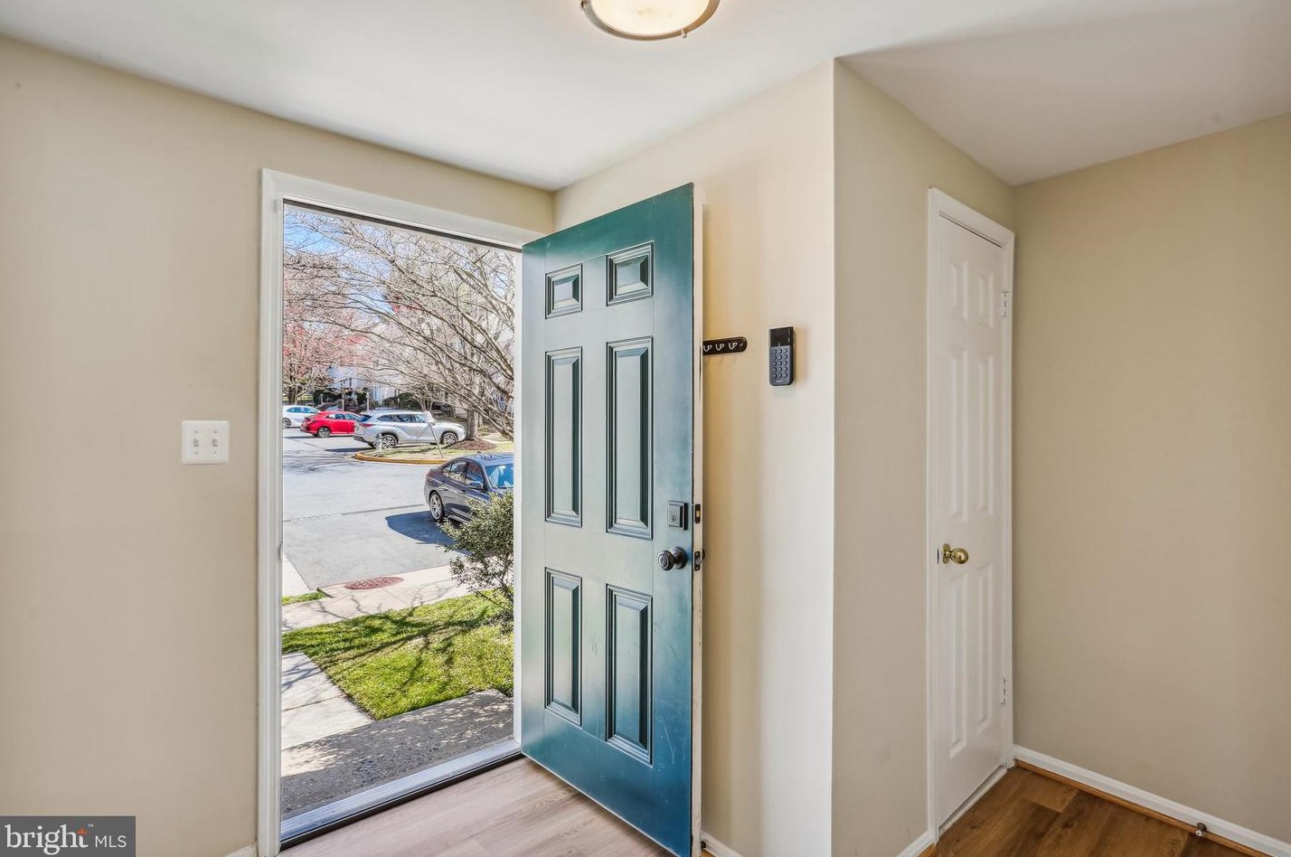 10521 Smithy Ct, Gaithersburg, MD 20878-4330