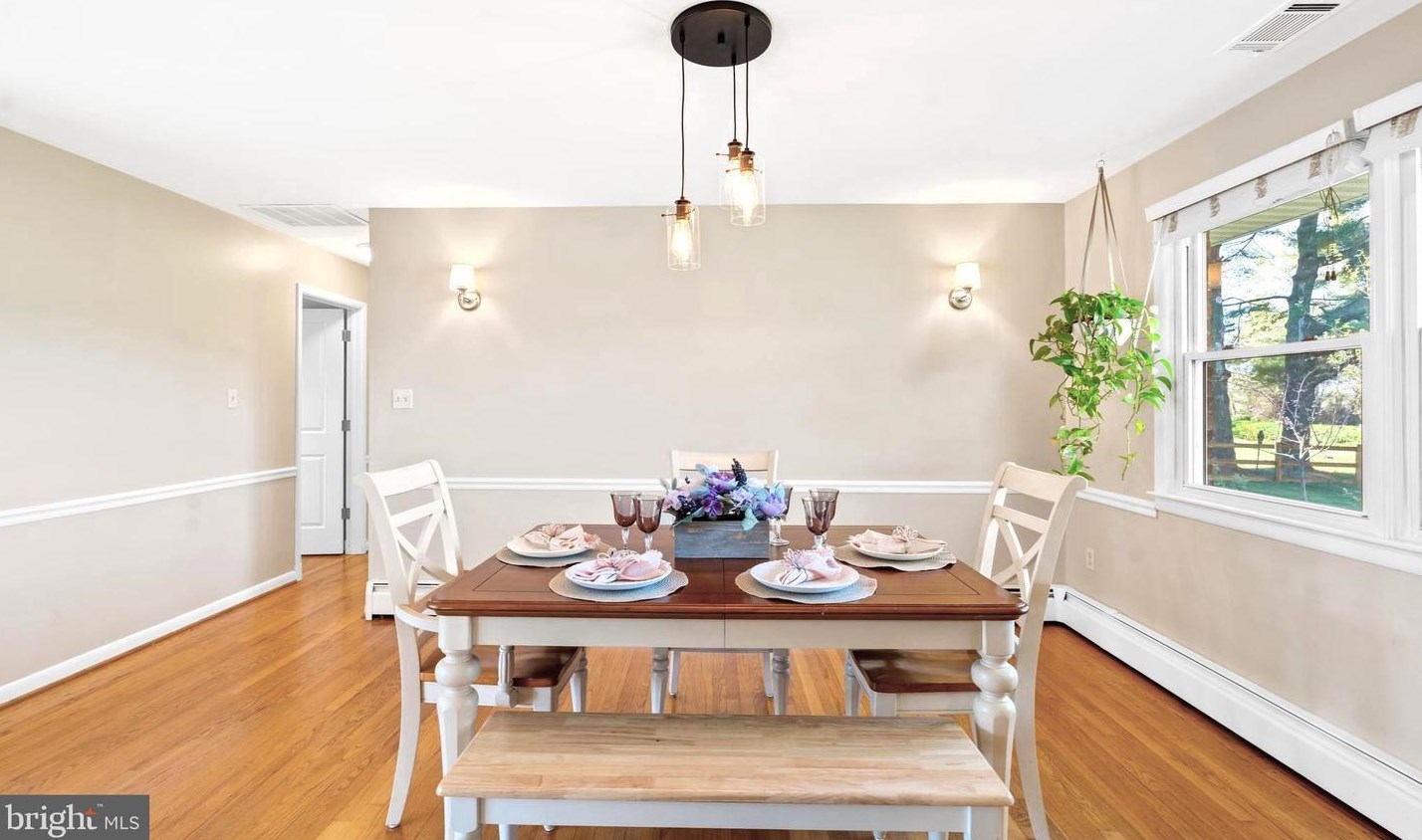 26304 Aiken Dr, Clarksburg MD  20871-9634 exterior