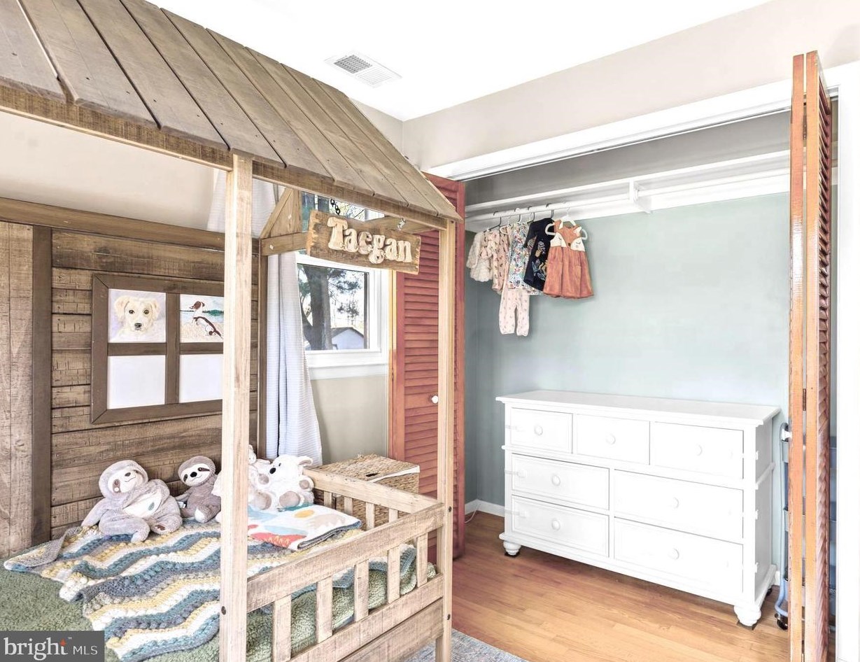 26304 Aiken Dr, Clarksburg MD  20871-9634 exterior