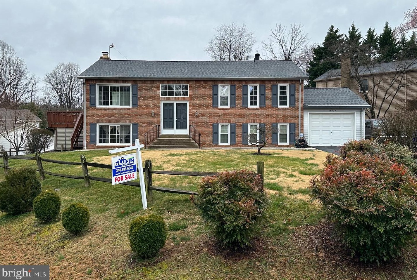 15209 Bunchberry Ct, Gaithersburg, MD 20878-2320