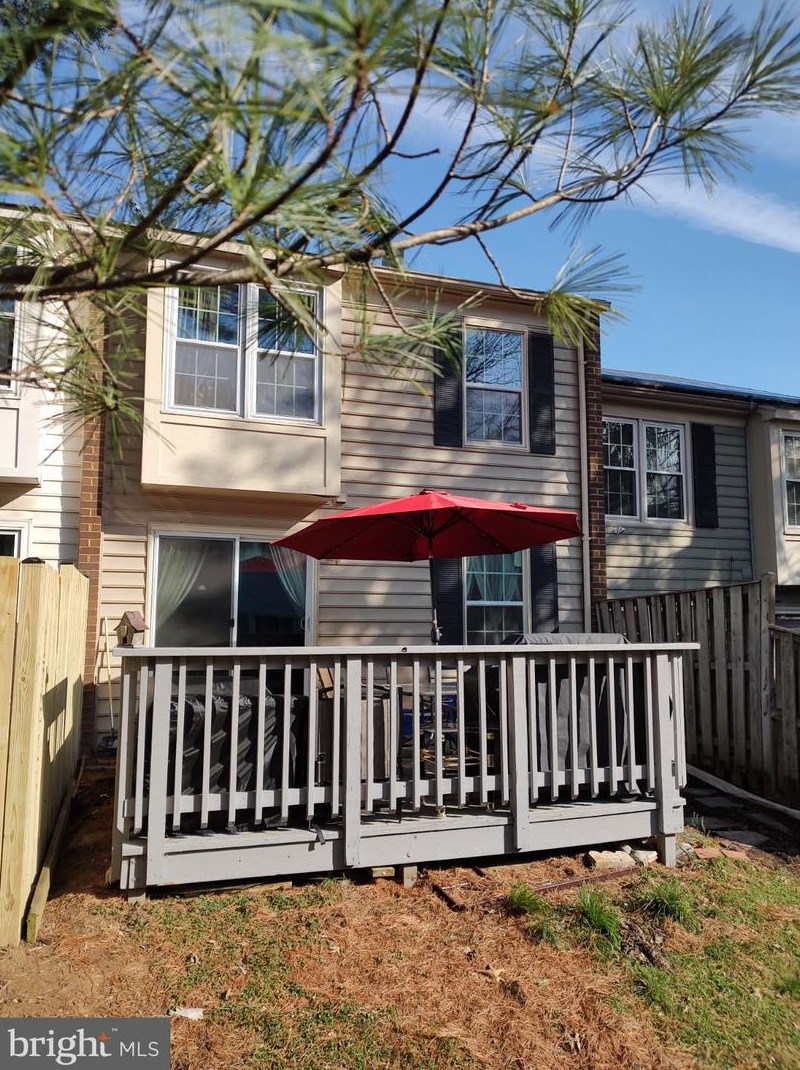 9226 Weathervane Pl, Gaithersburg, MD 20886