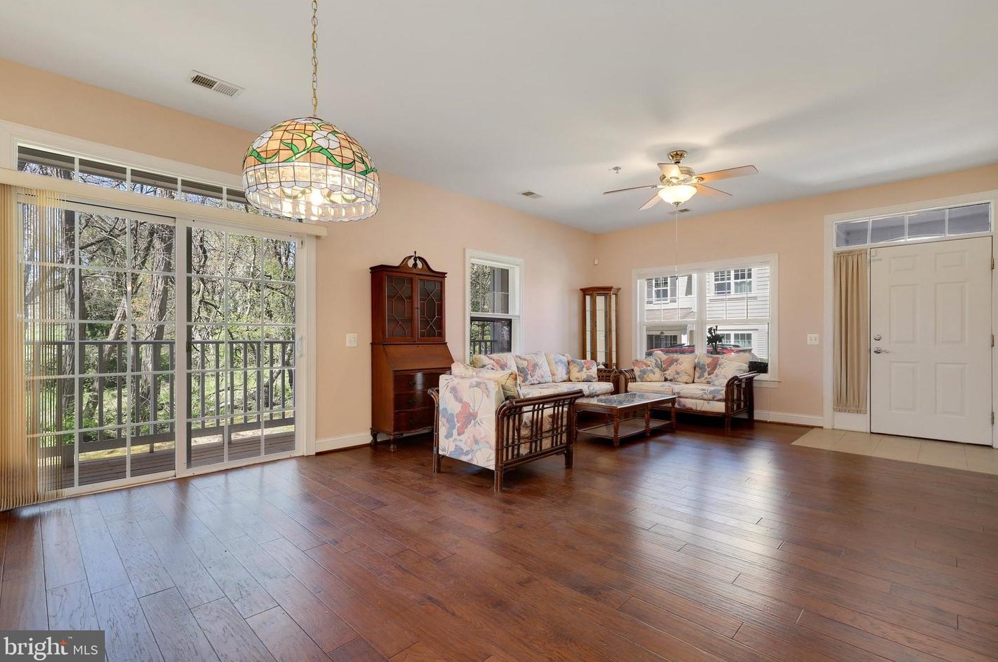 9739 Winery Ct, Gaithersburg, MD 20879-1609