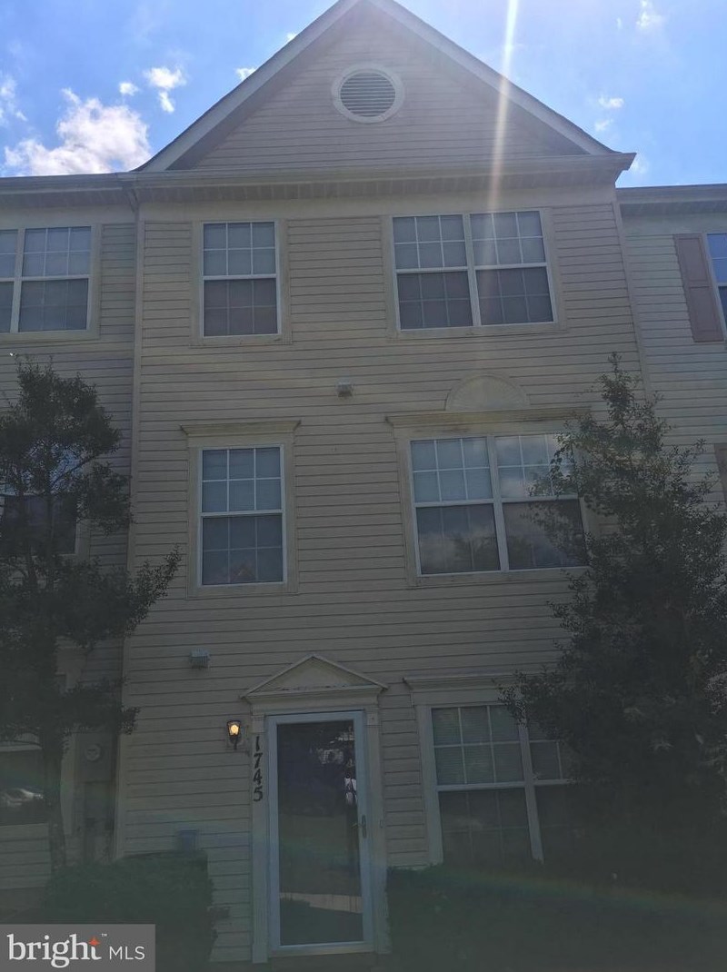 1745 Staley Manor Dr, Silver Spring, MD 20904