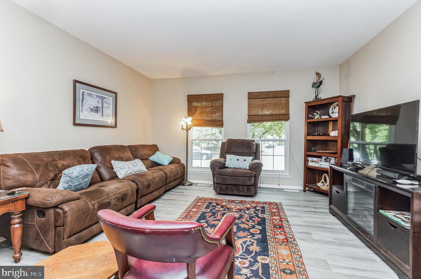 8116 Crabapple Ln, Gaithersburg, MD 20879-5204