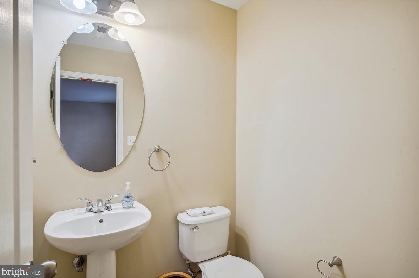 12557 Horseshoe Bend Cir, Clarksburg MD  20871-9481 exterior