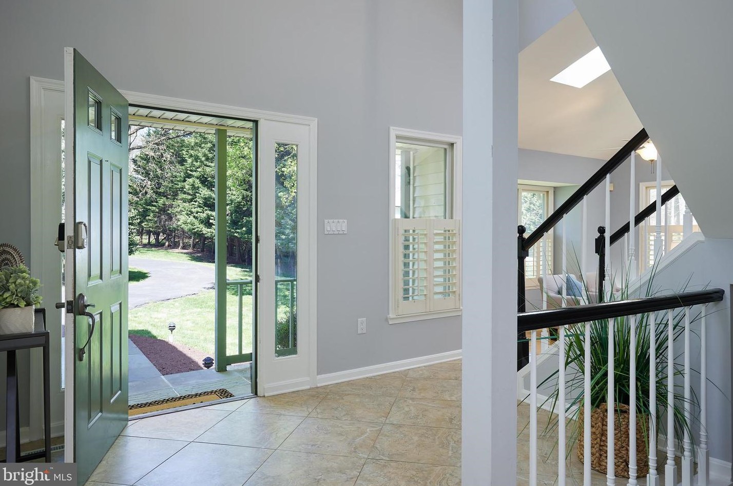 13324 Darnestown Rd, Gaithersburg MD  20878-3510 exterior