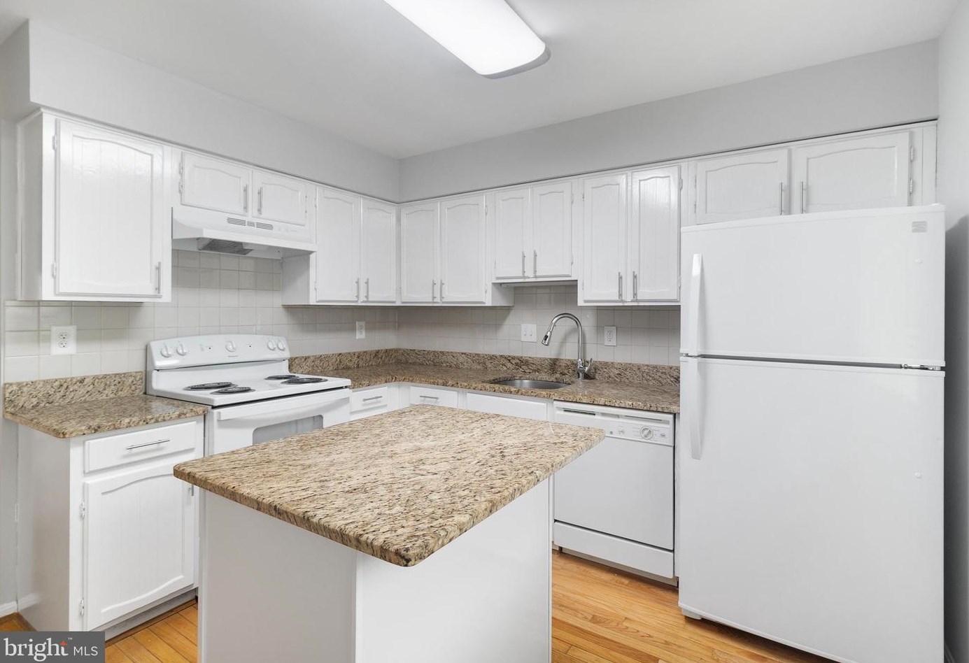 117 Kestrel Ct, Gaithersburg, MD 20879