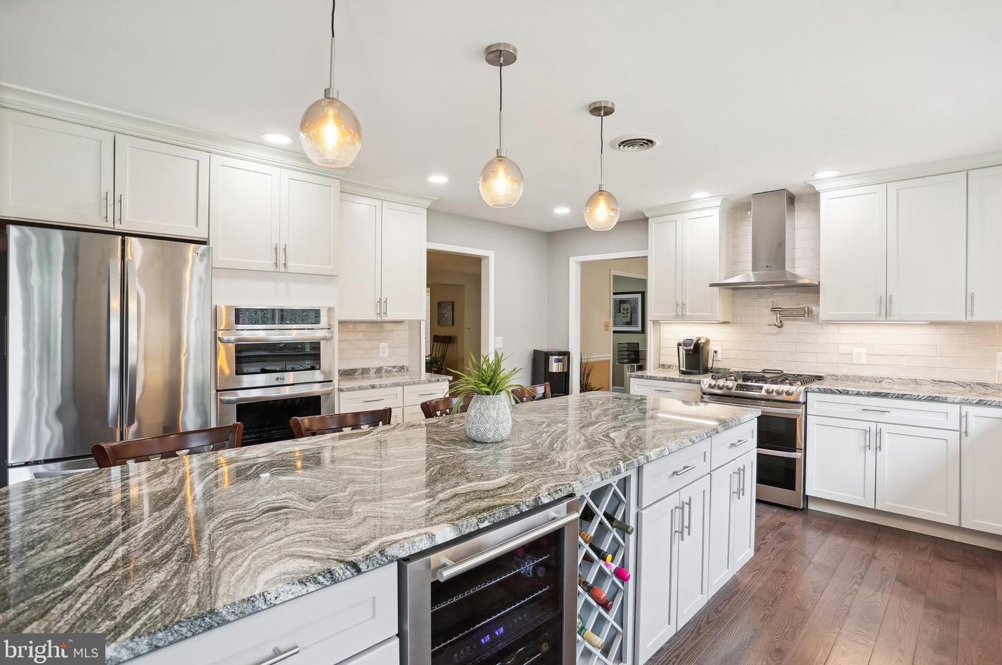 24601 Woodfield School Rd, Gaithersburg, MD 20882-3809