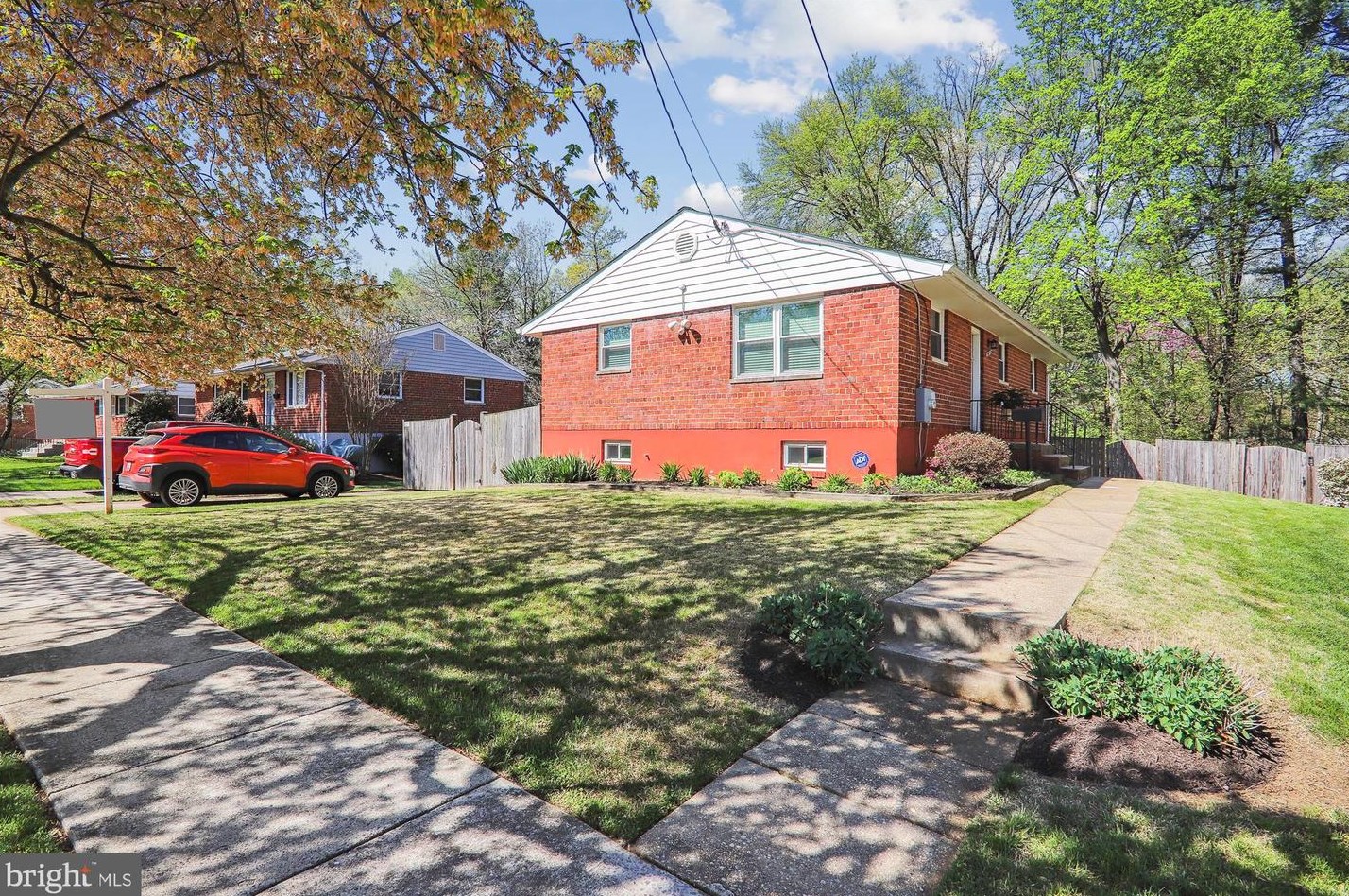 10712 Tenbrook Dr, Silver Spring, MD 20901