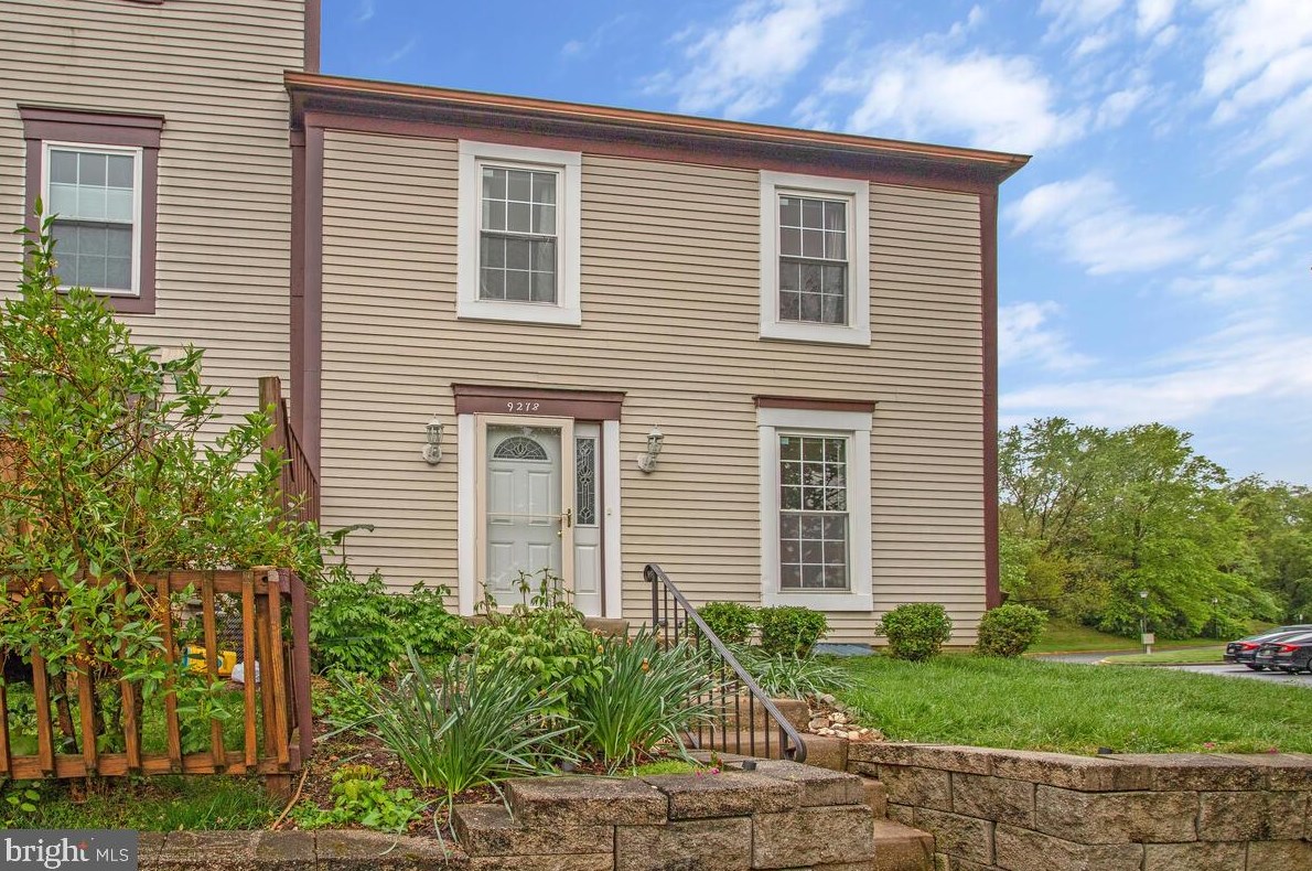 9278 Broadwater Dr, Gaithersburg, MD 20879
