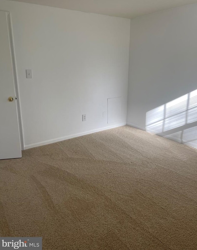 20541 Strath Haven Dr, Gaithersburg MD  20886-4061 exterior