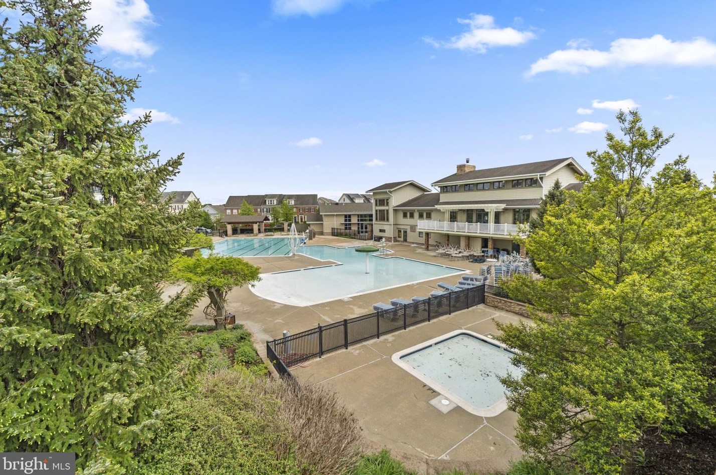 23963 Burdette Forest Rd, Clarksburg MD  20871-4420 exterior