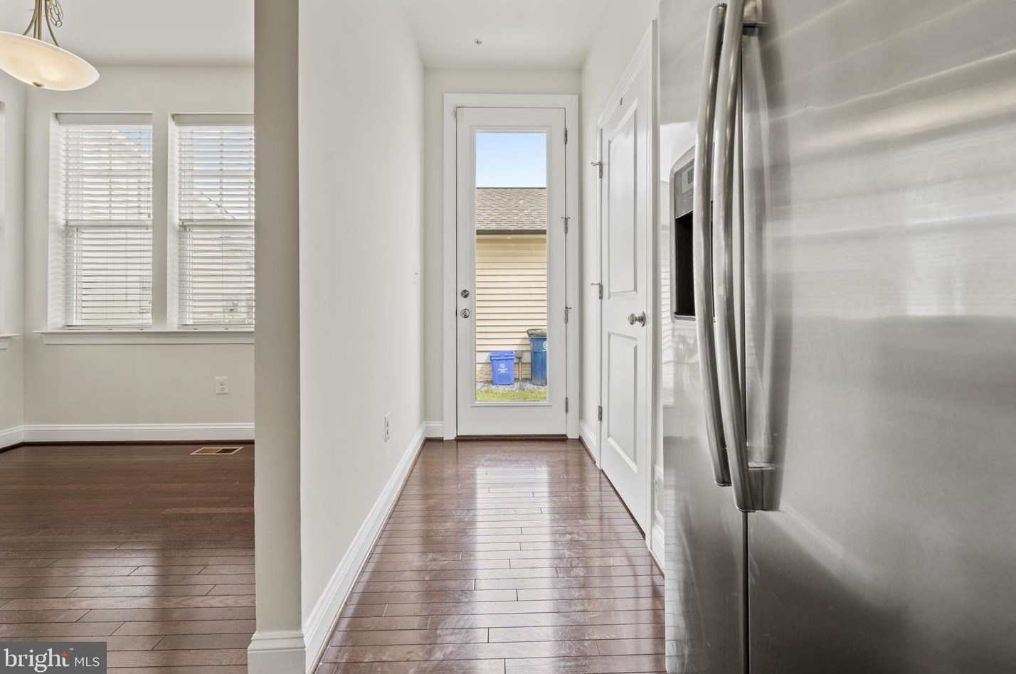 23963 Burdette Forest Rd, Clarksburg MD  20871-4420 exterior