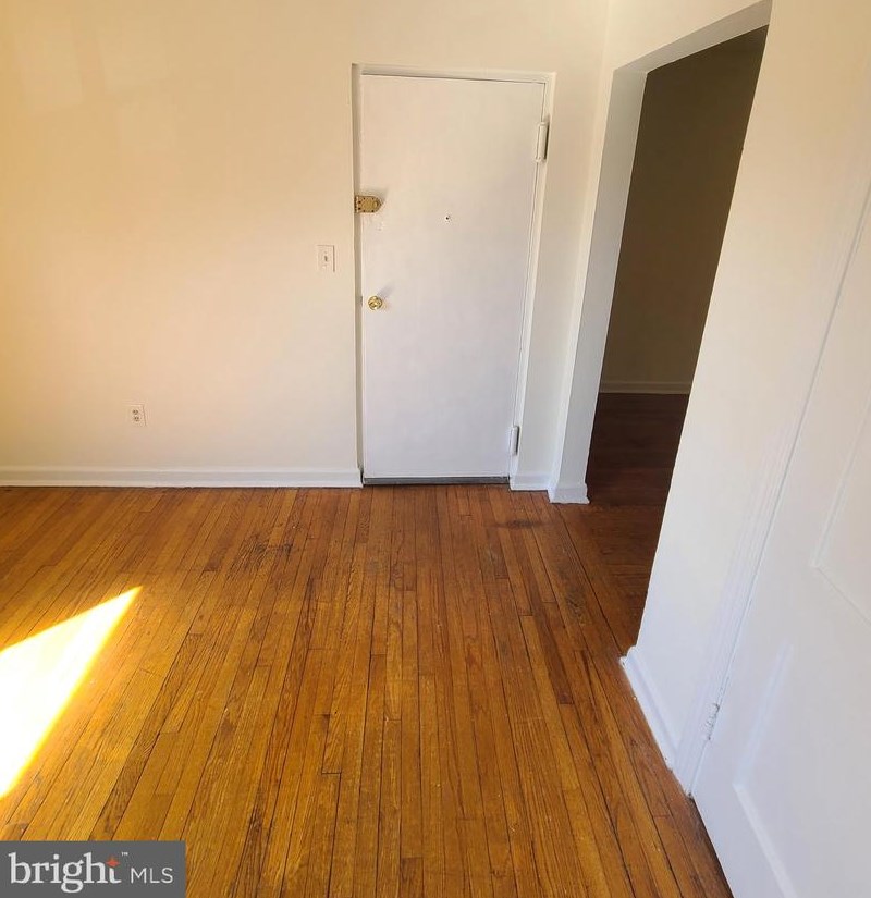 8711 Plymouth St #4, Silver Spring, MD 20901