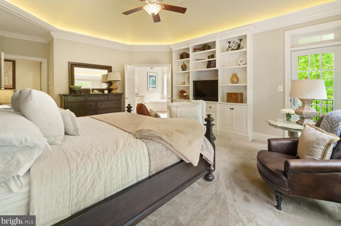 24516 Hanson Rd, Gaithersburg MD 20882-3504 exterior